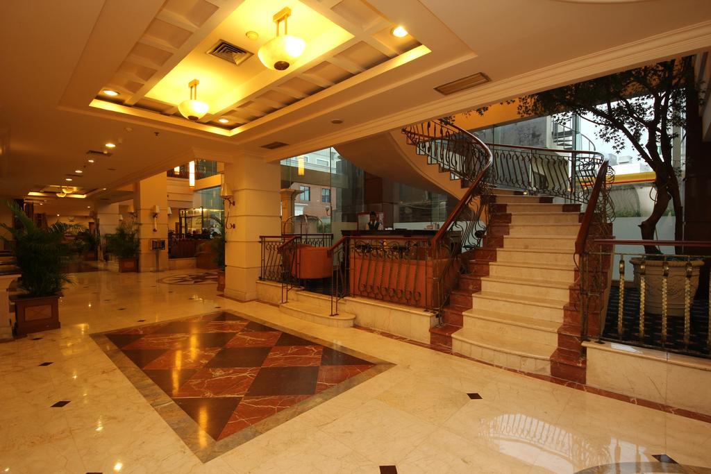 Maharani Hotel Cakarta Dış mekan fotoğraf